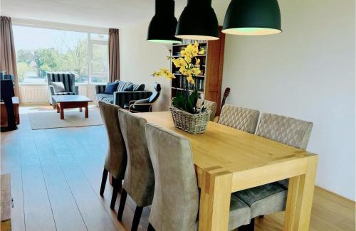 Leiden Apartment | KeyCityApt Near Amsterdam Two Miles To City Centre Breakfast Included