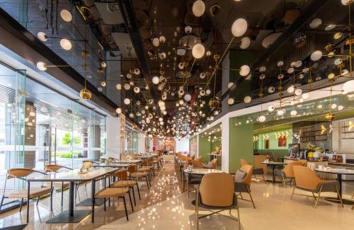 Luogang Hotel | Keypai Hotel Free Shuttle Bus to Canton Fair