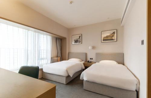 Luogang Hotel | Keypai Hotel Free Shuttle Bus to Canton Fair