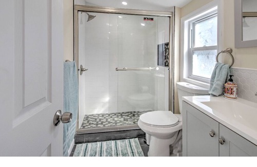 Cliffwood House | Keyport! Entire Modern Home, pet friendly.