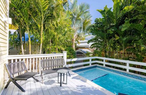 Uptown - Upper Duval House | Keys Please!