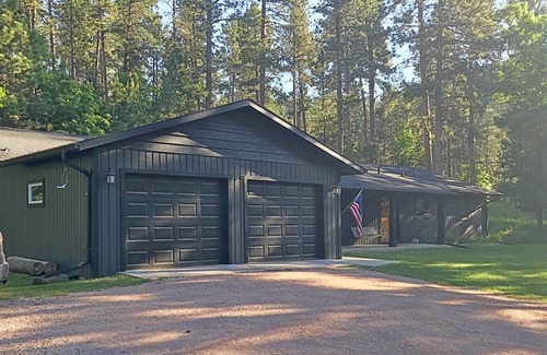 Keystone House | Keystone Crossing | 3 Bed, 2 Bath