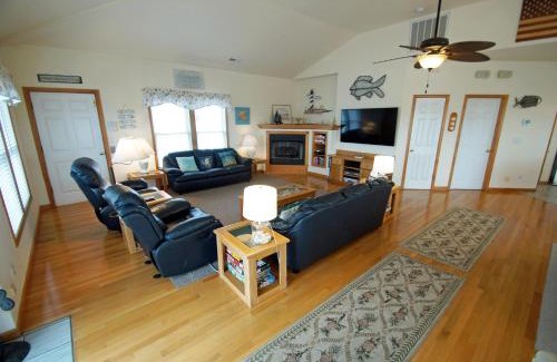 Kitty Hawk House | KH4004- Paradise