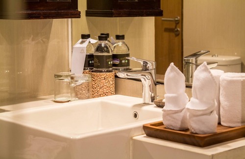 Central Yogyakarta Hotel | Khas Tugu Hotel Yogyakarta