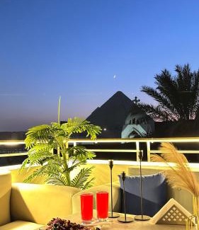 Al Haram House | Khufu's Pyramids Inn