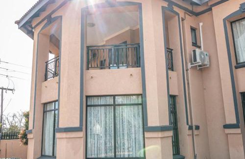 Hazyview House | Khutso Boutique Hotel