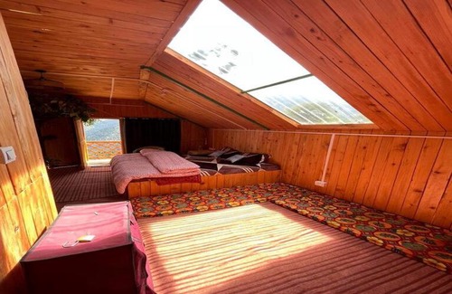 Banjar Bed & Breakfast | Khwaab the Cottages and Tree House