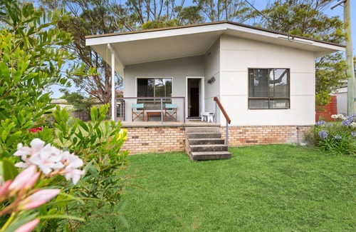 Bendalong House | Kia-Ora an original cottage at Bendalong