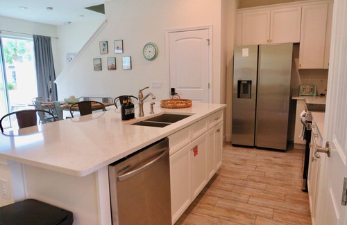 West Kissimmee House | Kick back at Bikinis & Margaritas, your tropical escape just minutes from Disney