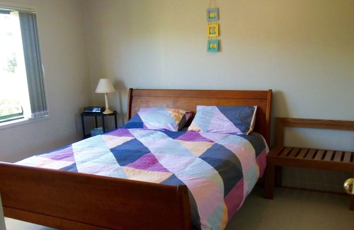 Matarangi Cottage | Kick Back on Karaka - Matarangi Holiday Home