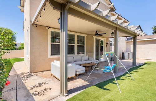 Temecula House | Kids Friendly Getaway w/playrooms. Long Term Stays Welcome!