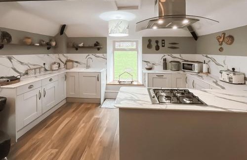 Hexham House | Kielder Cottage Spa - E3533
