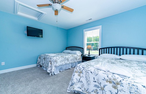 Harbinger House | KIL9119 Kilmarlic Ballestros. Golf Resort, Community Pool & Fitness
