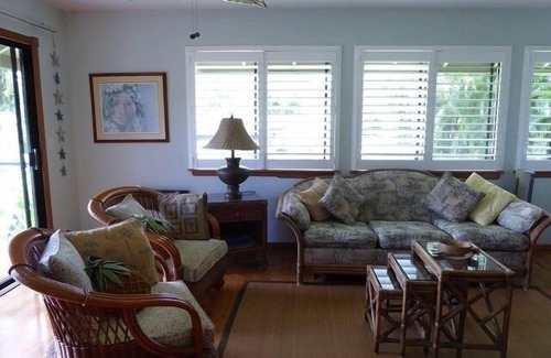 Kilauea House | Kilauea Waterfall Retreat with Kauai B&B/Homestay Permit #Z IV-2015-24