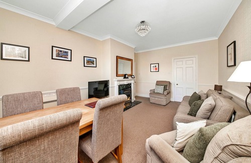 Thirsk Apartment | Kilburn Hall Apt