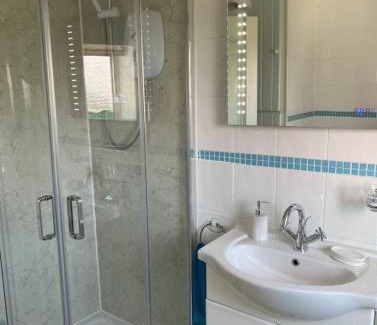 Cayton Bed & Breakfast | Killerby Cottage Farm