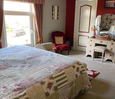 Cayton Bed & Breakfast | Killerby Cottage Farm