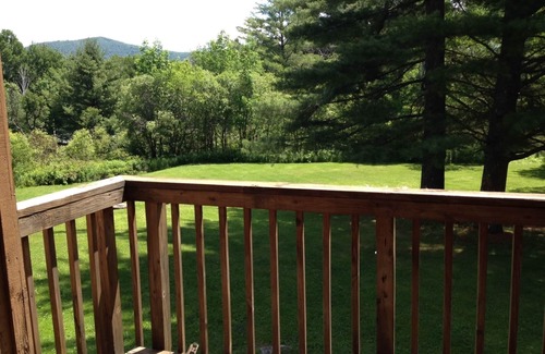 Killington House | Killington 4BR-4BA Townhouse Midway on Access Road- 2 Miles from Lifts
