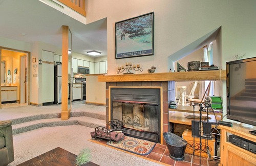 Killington Condo | Killington Condo w/Spa ~ 3 Miles to Ski Resort!