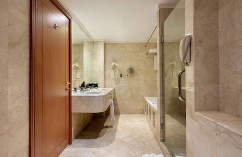 Yogyakarta Hotel | Kimaya Sudirman Yogyakarta by Harris