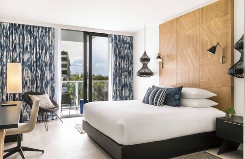 Flamingo/Lummus Resort | Kimpton Angler's Hotel by IHG