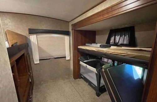 Hawley Cabin | Kim’s Cozy Campers - The Cozy 4 Season Warrior - Lake Wallenpaupack