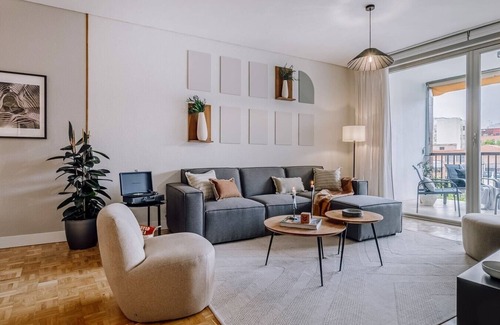 Chamberi Apartment | Kimsa - 3 bedrooms and terrace in Almagro