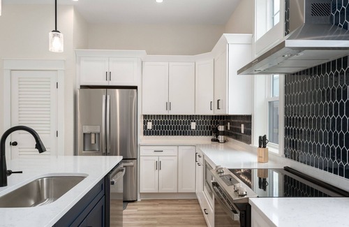Kill Devil Hills House | Kinara: Newly Built Townhome with Ocean Views and Quick Walk to Beach!