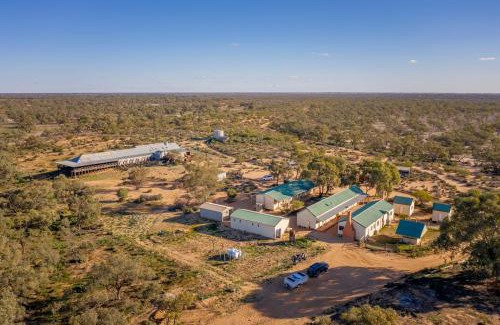 Menindee House | Kinchega Shearers Quarters