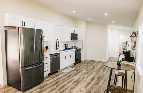 Santee House | Kindred Spirits Retreat at Lake Marion - Pet Friendly Getaway Minutes from I-95!