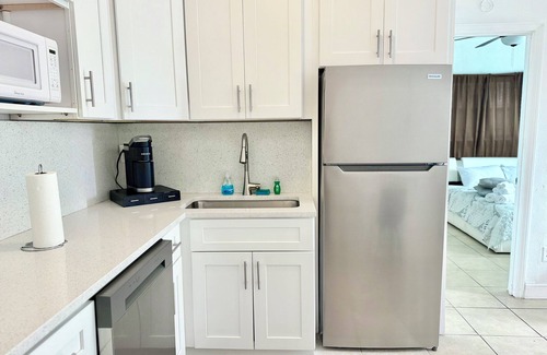 Bayou Shores House | KING 1bd/1ba in St. Petersburg w/PRIVATE DOCK & KAYAKS
