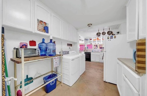 Bay Area House | King Bed, Patio, BBQ, WD, 20min2Beach, Netflix