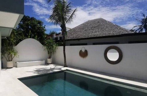 Pererenan Villa | King Bed Suite Studio Villa - Last Min Discount