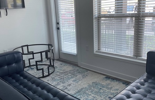 Columbus Apartment | King Bedroom in Short North