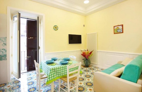 Santa Lucia Apartment | King Francesco II by Dimorra