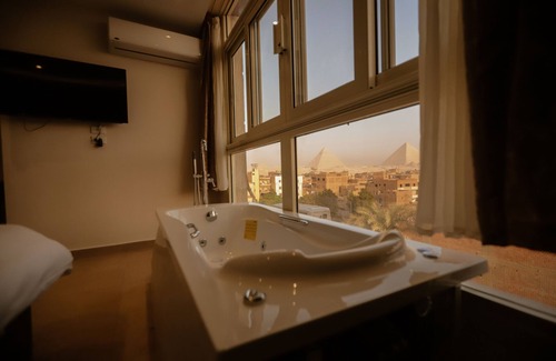 Giza House | King Khafren View INN
