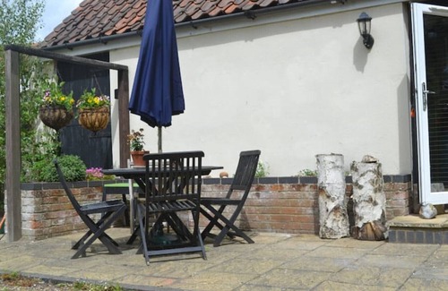 Great Yarmouth Apartment | KING OF SPADES - Double with Ensuite and Kitchen