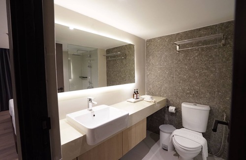 Nong Bon Hotel | King Park Avenue Hotel