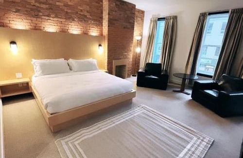 Downtown St. John's House | King Room at The Franklin Hotel on Water Street