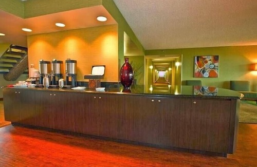 Altamonte Springs Apartment | King Room Near BioPlus Specialty Pharmacy ORL