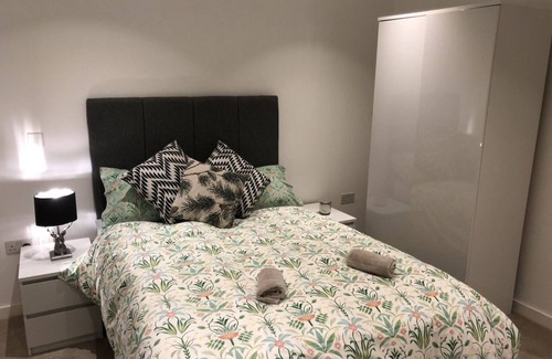 King's Cross Apartment | King's Cross Luxury Stay (Private Double & Ensuite)
