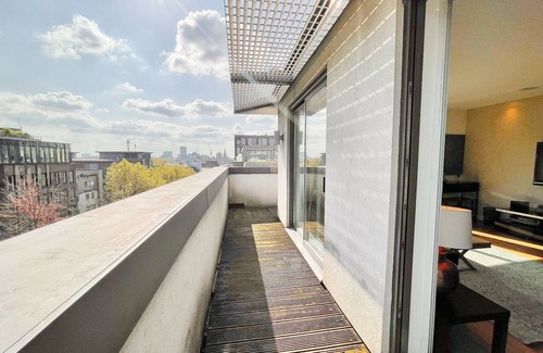 Angel Apartment | King's Cross NEW 3-Bed Flat w/Balcony | Islington