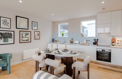 Kings Cross St. Pancras Apartment | King's Cross | Penthouse