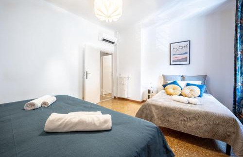 Testaccio Apartment | King Size Apartment WiFi AIR CONDITIONING TV50 10MIN COLOSSEO-TRASTEVERE