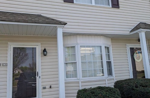 Winterville House | King size* ECU* Dining* Convenient Location*