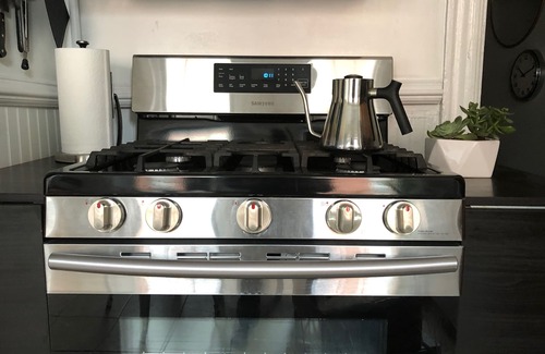 Government Center Apartment | King Suite in Boston's best neighborhood, North END