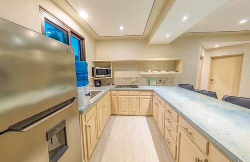 Libertad Apartment | King Suite Ocean View Balcony & Pool