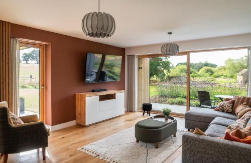 Market Drayton House | Kingfisher Forge