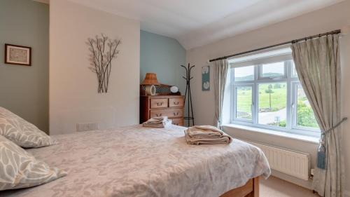 Youlgreave House | Kingfisher