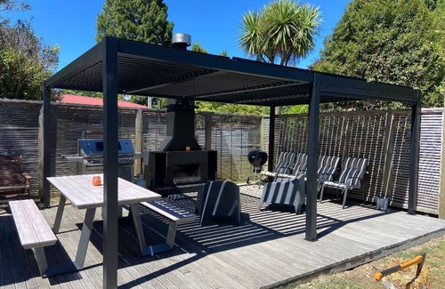 Taupo District Cottage | Kingfisher - Kuratau Holiday Home